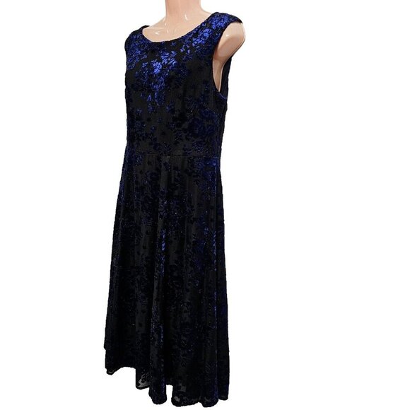 Betsey Johnson Burnout Fit & Flare Dress Women Size 10 Black Blue - Picture 6 of 16